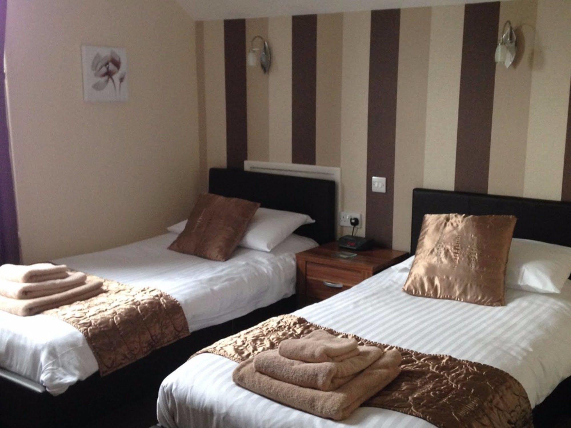 Spindrift Guest House - Adults Only Great Yarmouth Exterior photo